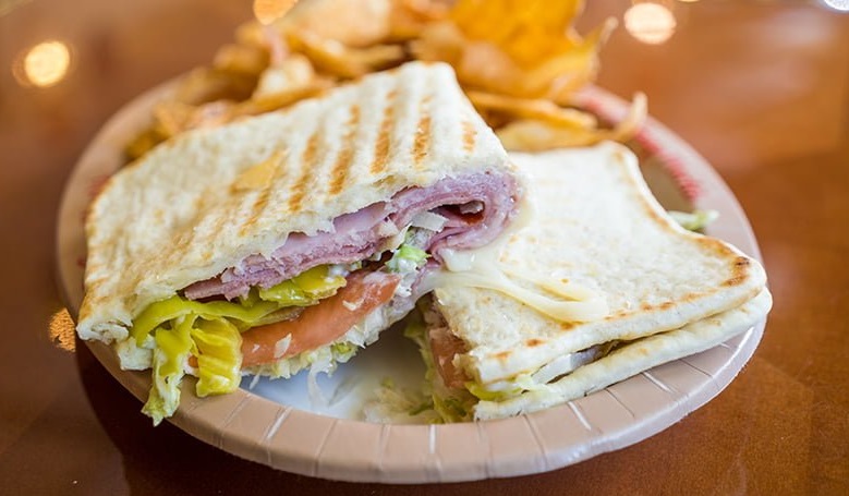 dinning-img