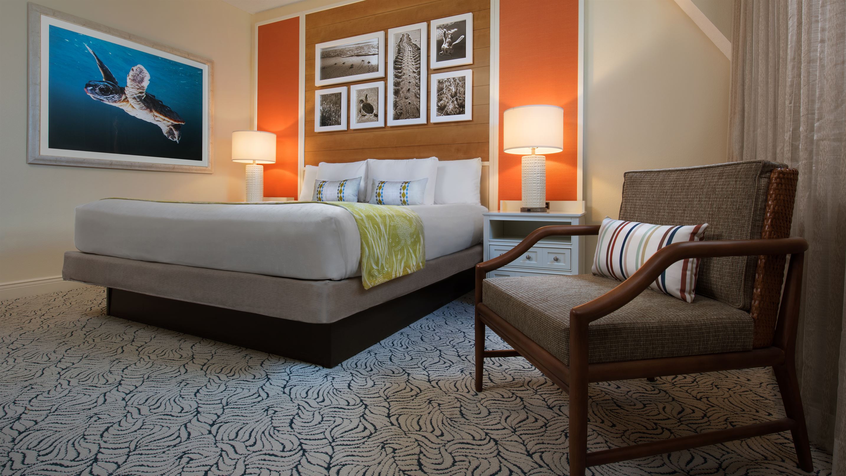 room-img